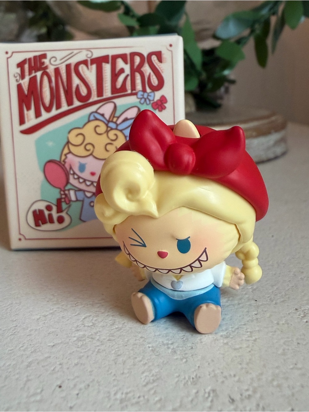 Pop Mart The Monsters Hair Salon Pop Bean featuring removable- Turban Looks